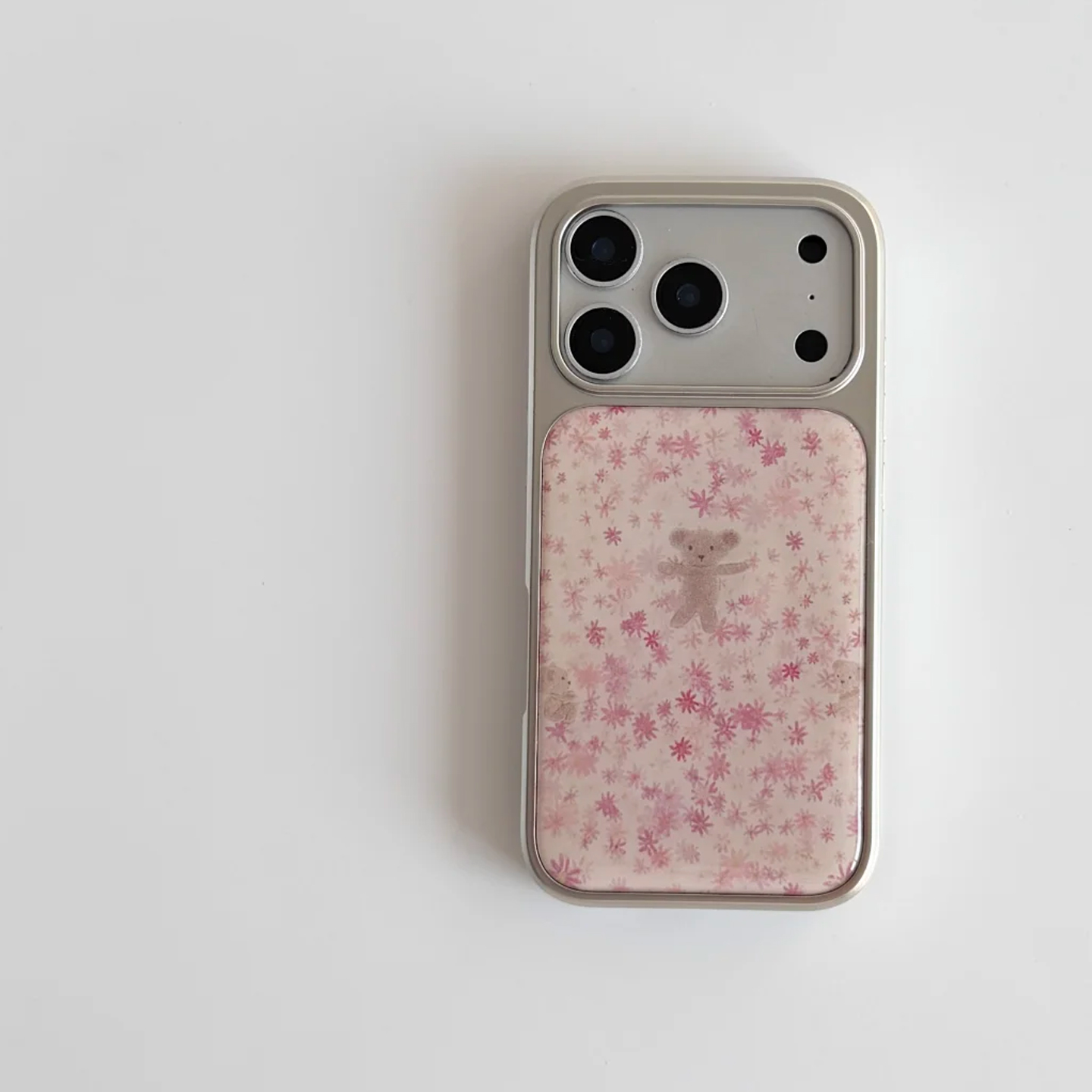 Phone Cases That Charge Your Phone - Cover per iPhone con Fiori Primaverili