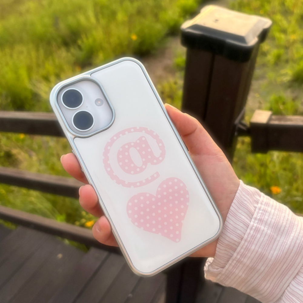 Cover Morbida Trasparente di L - Phone Cases That Charge Your Phone recensione e prezzo