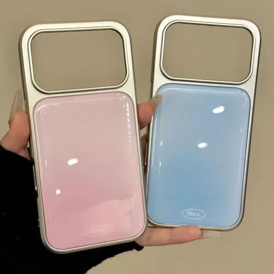 Cover Morbida Trasparente di L - Phone Cases That Charge Your Phone recensione e prezzo